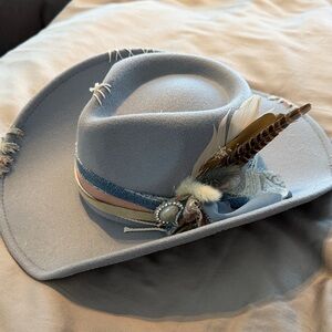Stylish Blue Feathered Western Hat